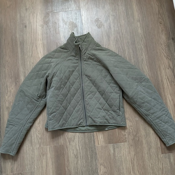 lululemon quilted calm jacket - Picture 2 of 2